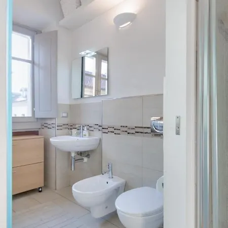 Ampio Bilocale Vista Mozzafiato Sulle Alpi! Torino