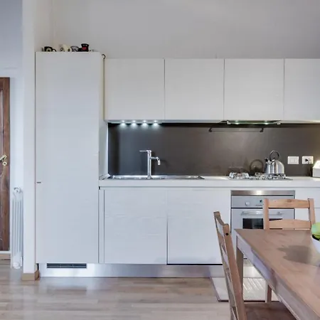 Ampio Bilocale Vista Mozzafiato Sulle Alpi! * Torino