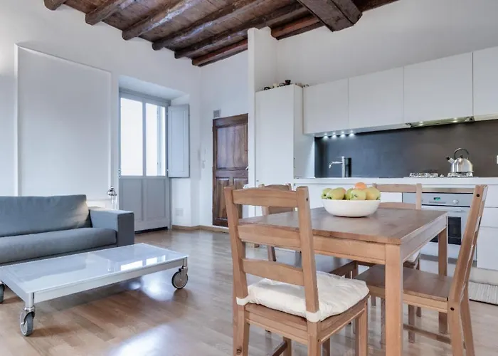 Ampio Bilocale Vista Mozzafiato Sulle Alpi! Apartmán *